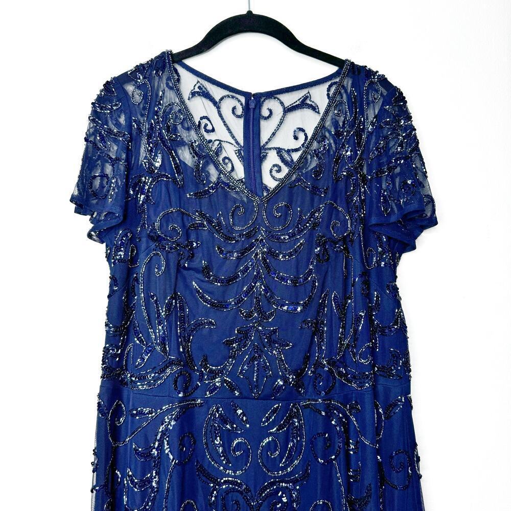 Oleg Cassini Allover Beaded Short Sleeve Midi Dress in Navy Blue Size 16 - Picture 6 of 15